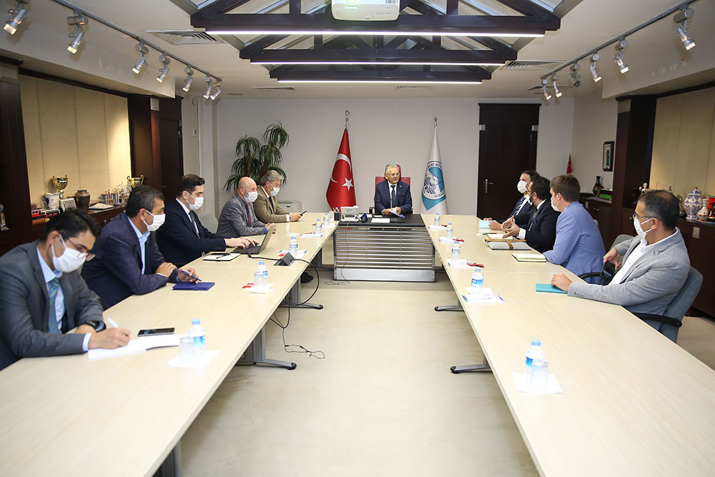 Başkan Büyükkılıç, Macaristan'dan Gelen Heyet İle Buluştu