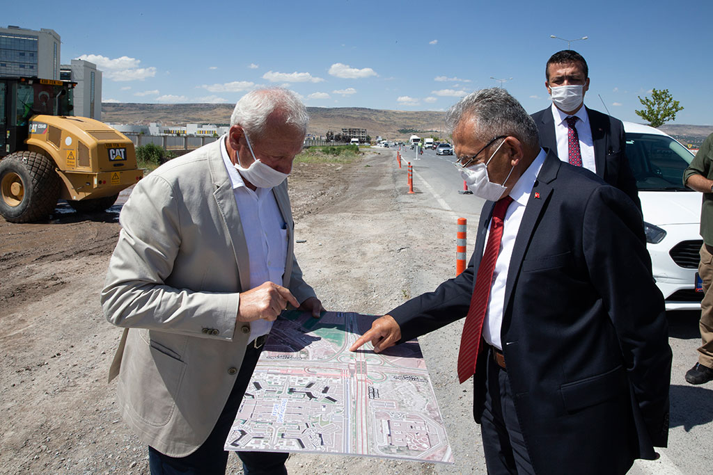 Şehir Hastanesi'nin Ulaşımı Büyükşehir'le Rahatlıyor