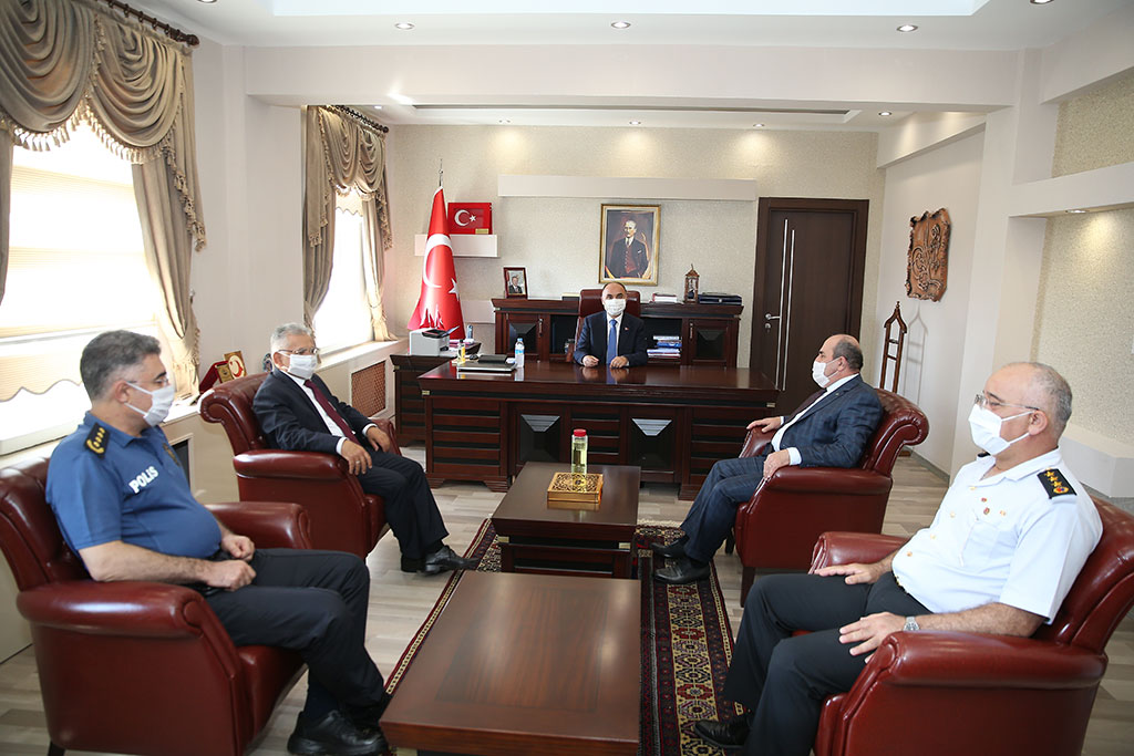 Başkan Büyükkılıç İncesu'da Muhtarlarla Görüştü 