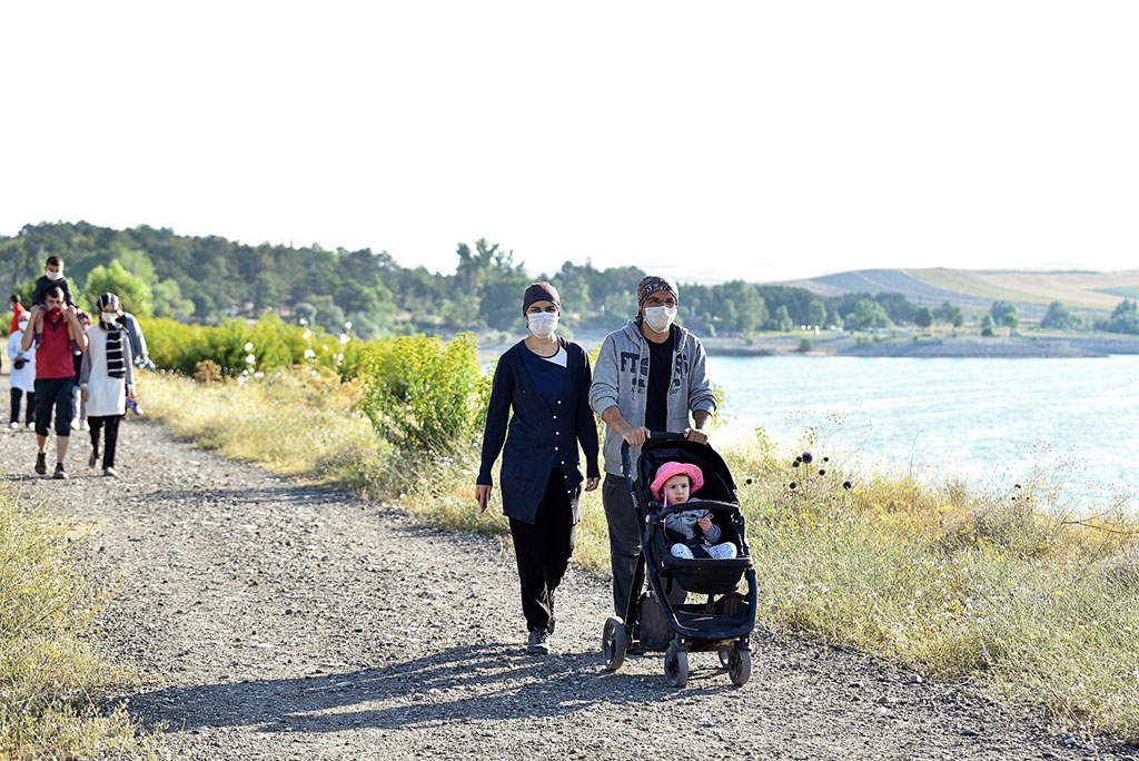 Büyükşehir Doğayı Ailelerle Buluşturuyor
