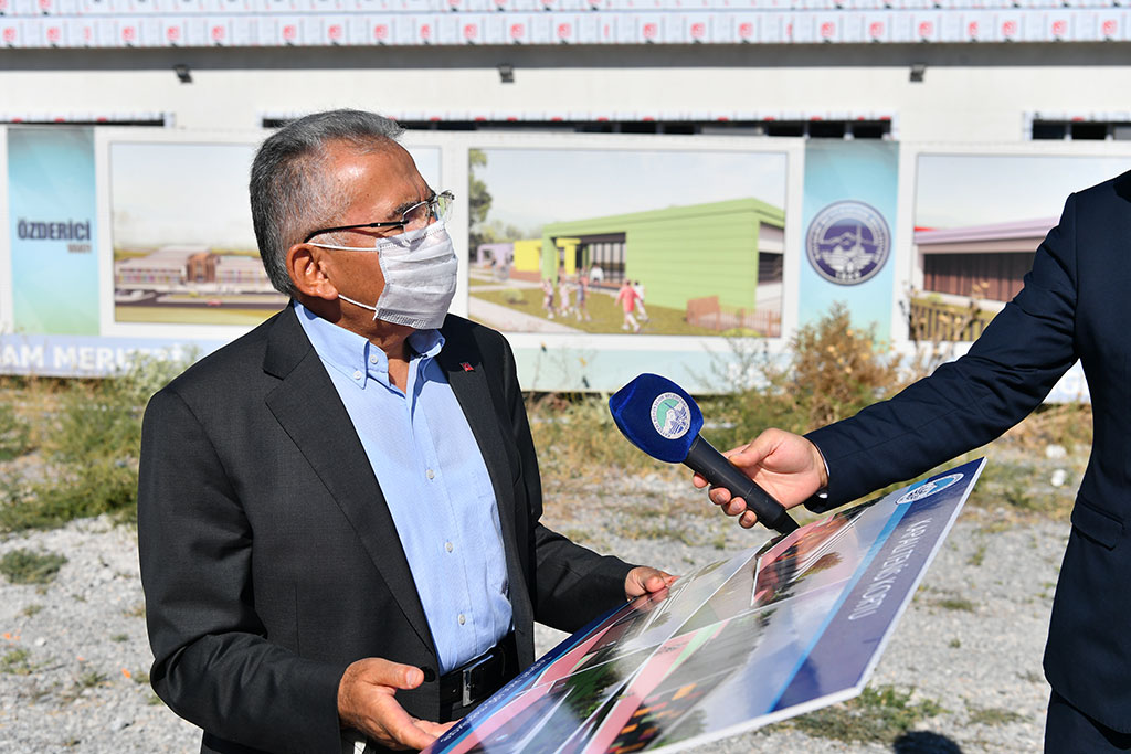 Başkan Büyükkılıç'tan Sporseverlere Müjde