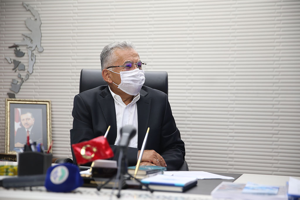 İlk Zil ve İlk Ders Başkan Büyükkılıç'tan