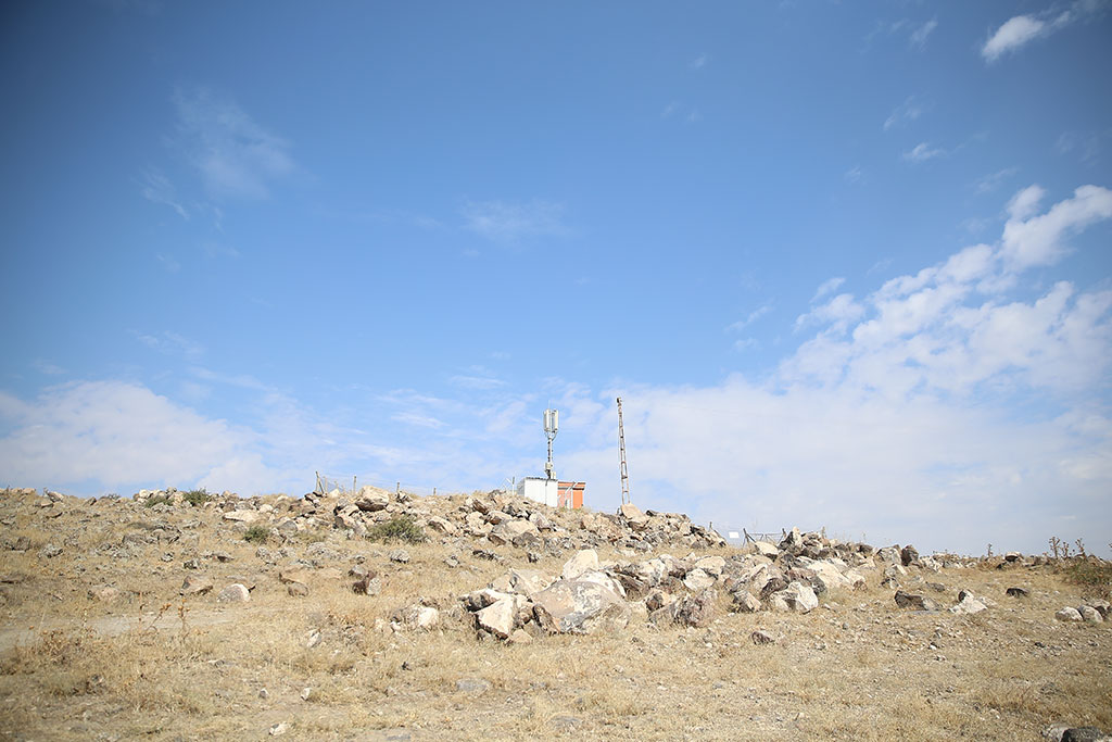 Başkan Büyükkılıç Telefonda Şebeke Sorununu Çözdü