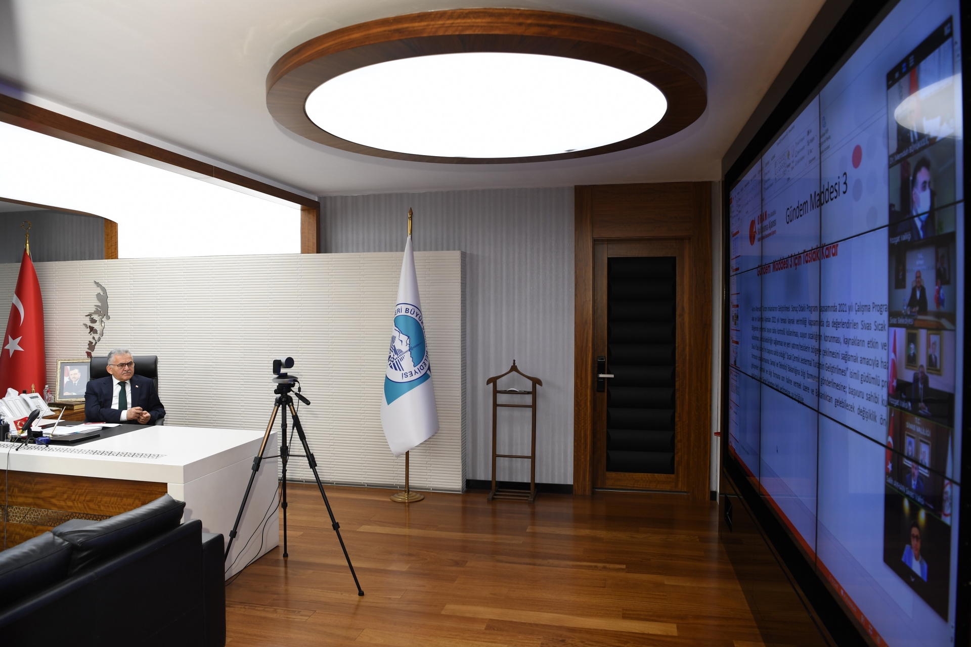 Başkan Büyükkılıç ORAN Kalkınma Ajansı Toplantısı'na Katıldı