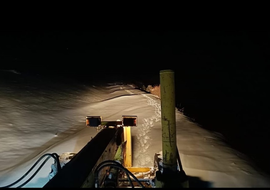 Büyükşehir Ekipleri 69 Mahalle Yolunu Ulaşıma Açtı