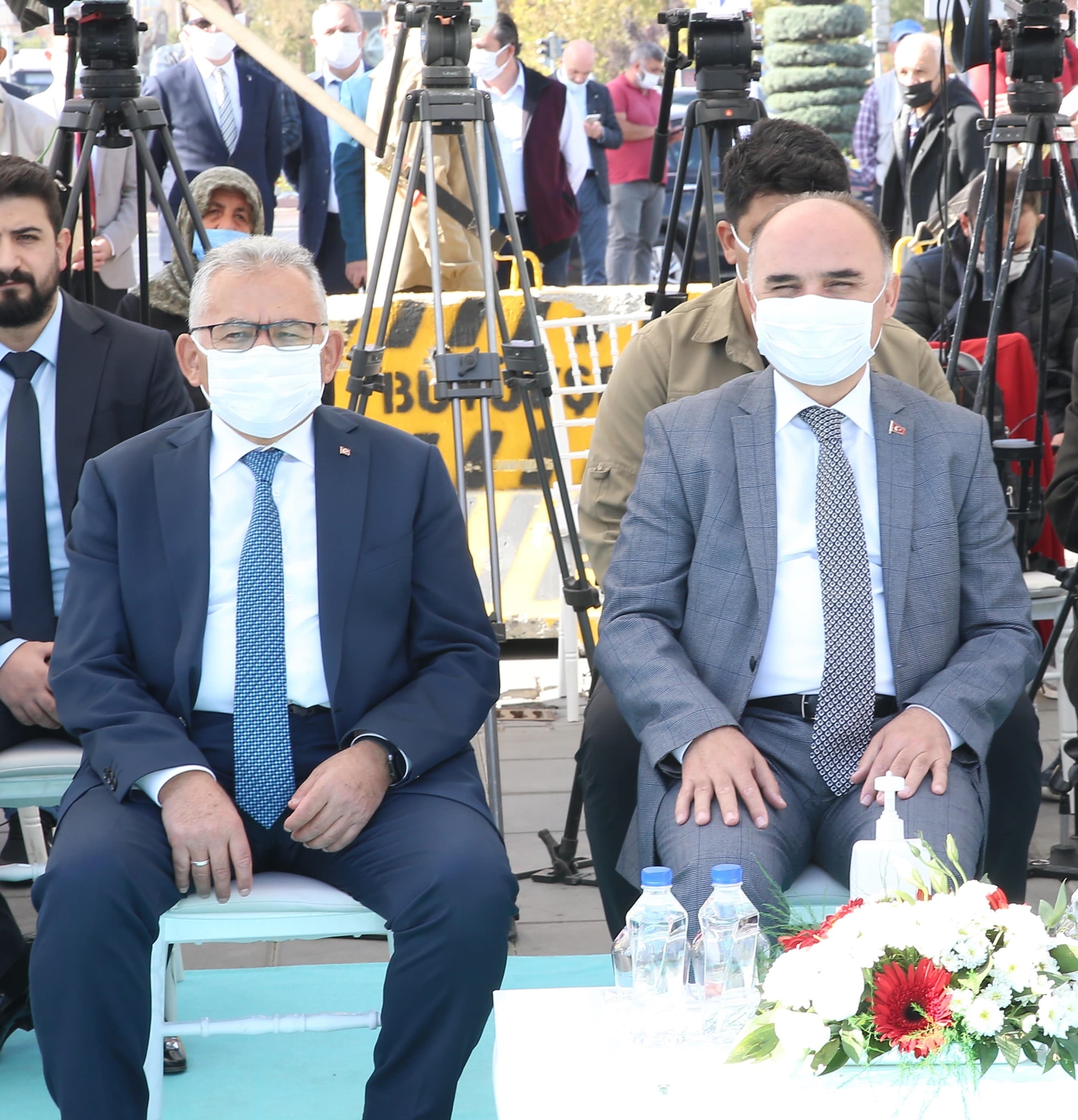 Başkan Büyükkılıç İle Vali Günaydın’ın “Okul” Pazarlığı