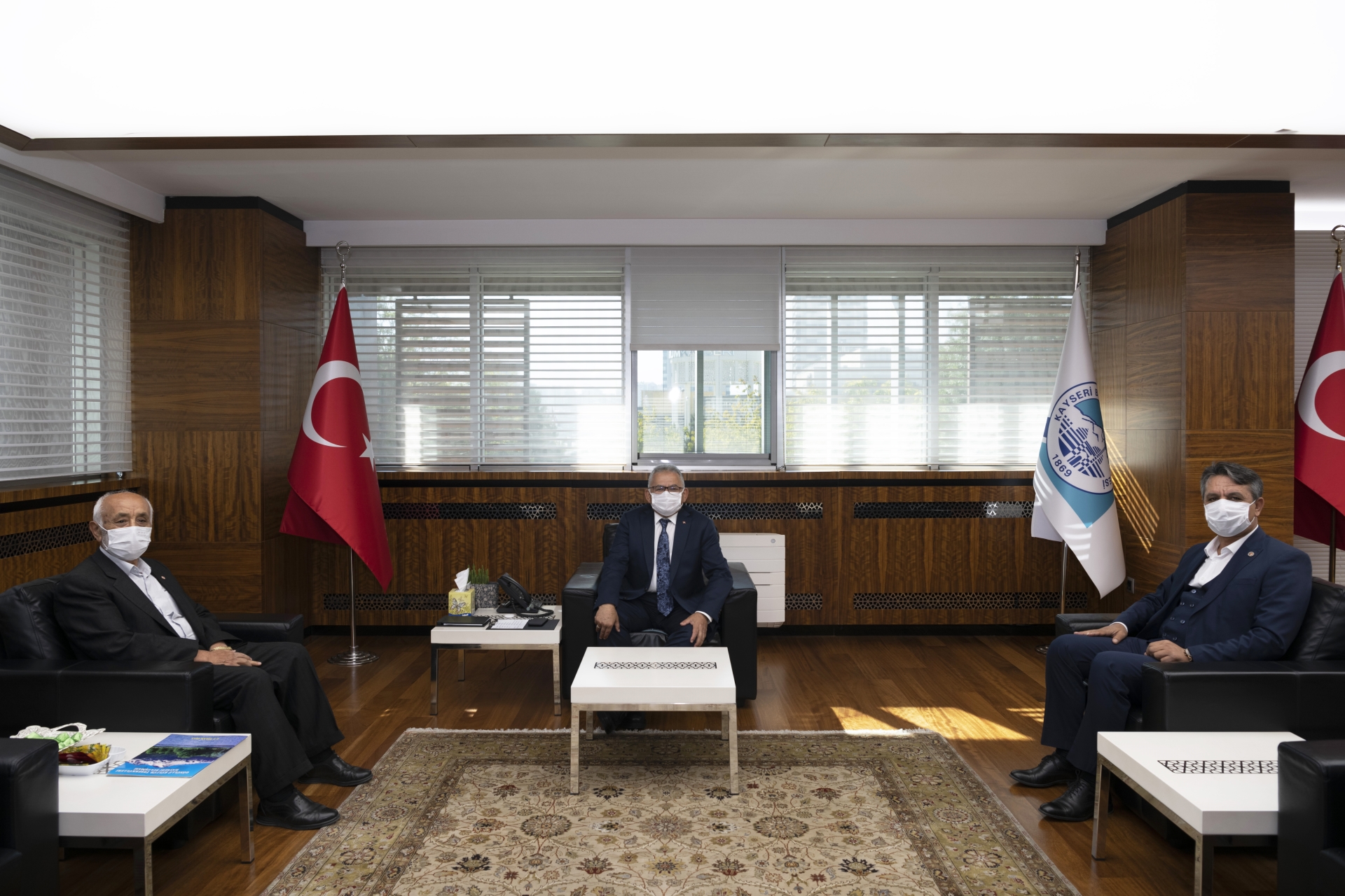 Başkan Büyükkılıç, Sivil Toplum Kuruluşlarıyla Bir Araya Geldi