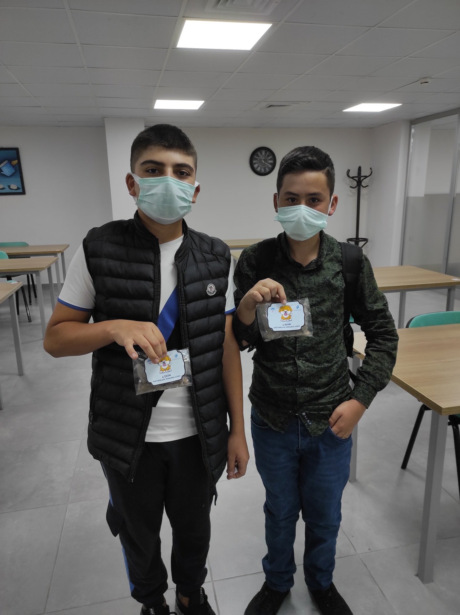 Büyükşehir Kütüphanesi’nde Kitap Alana, Mama Hediye