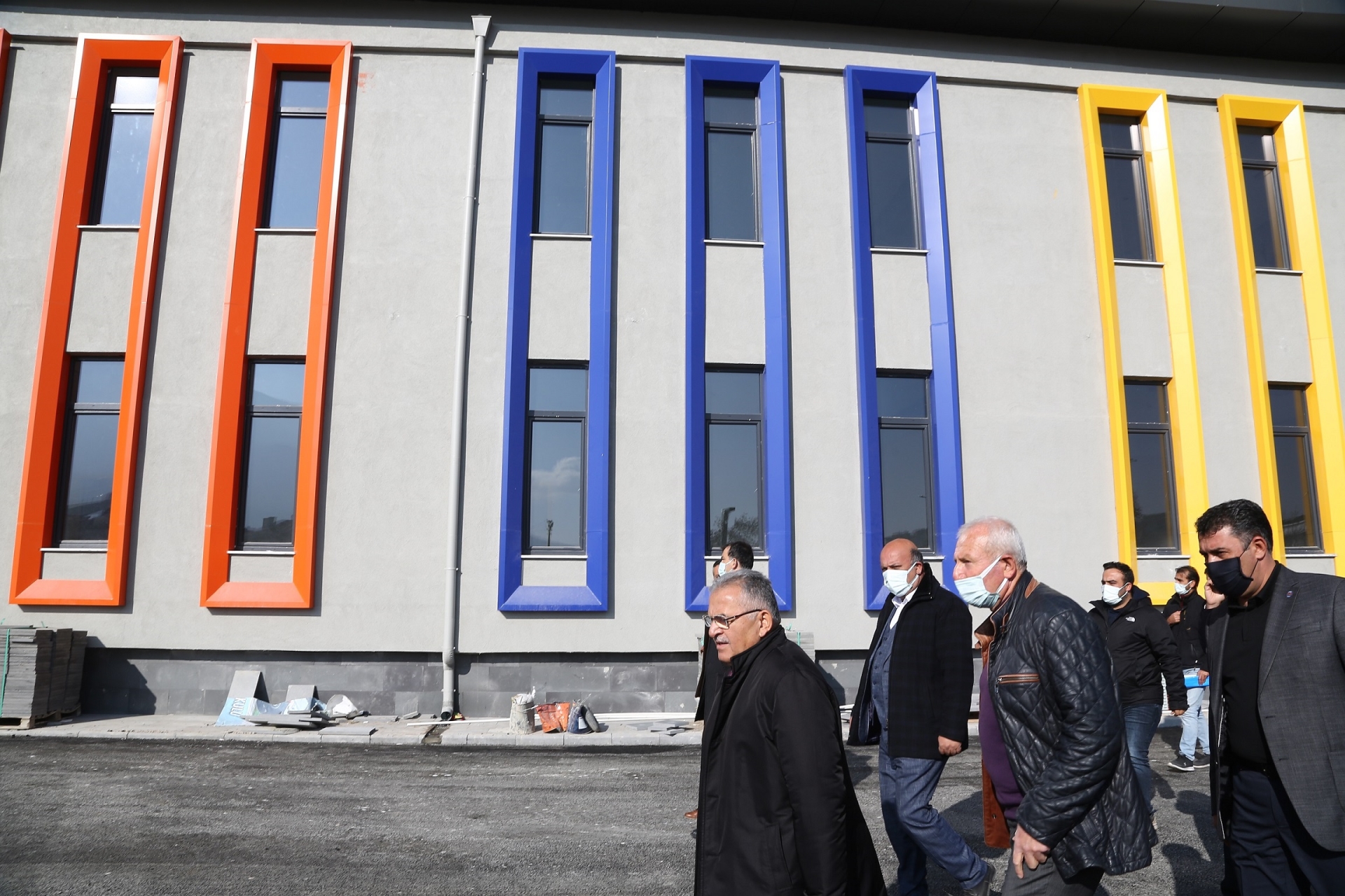 Hayırsever Büyükkılıç Ailesinin Okulunda Sona Doğru