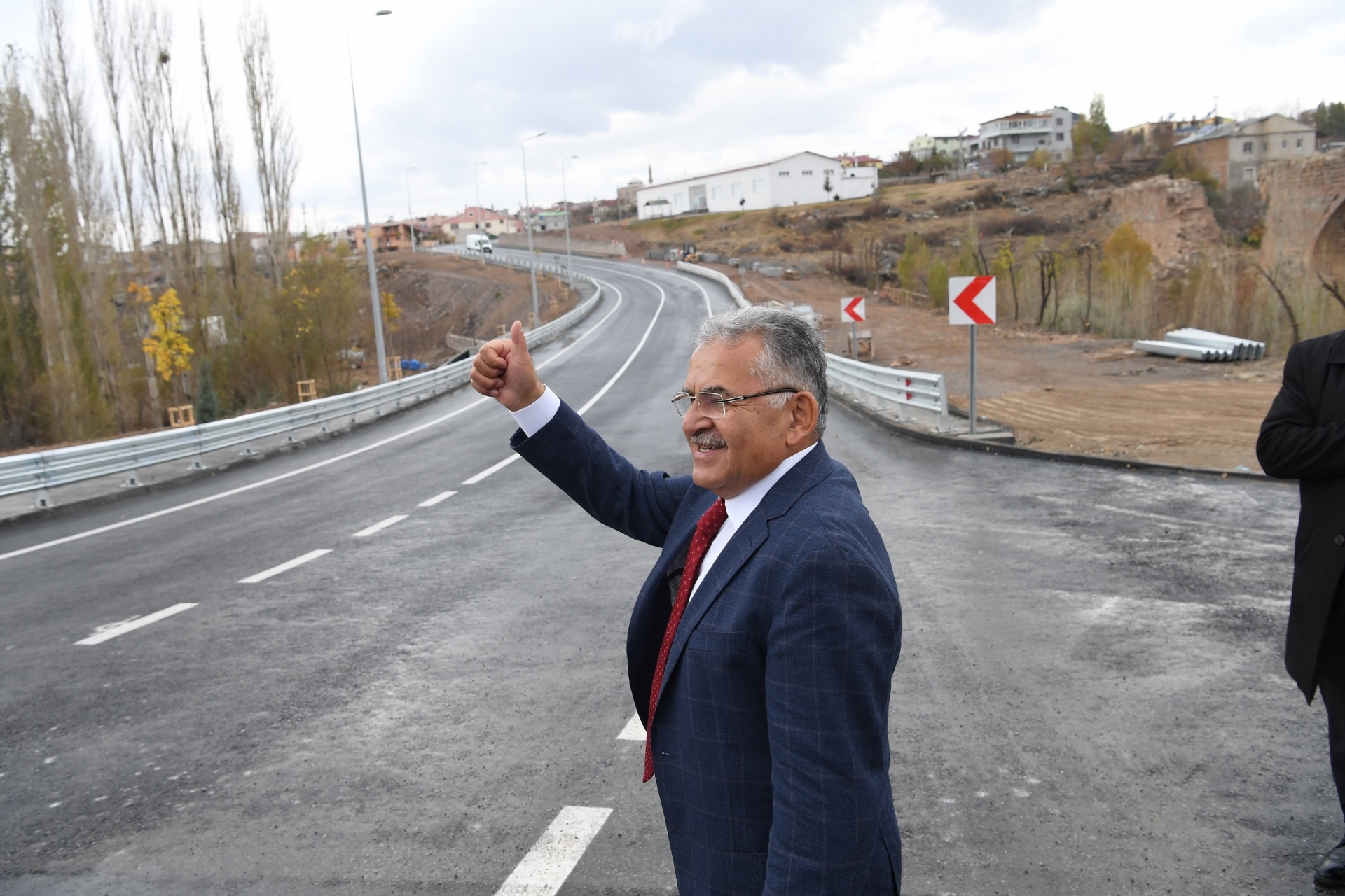 Kuruköprü Sakinleri İstedi, Başkan Büyükkılıç Gereğini Yaptı