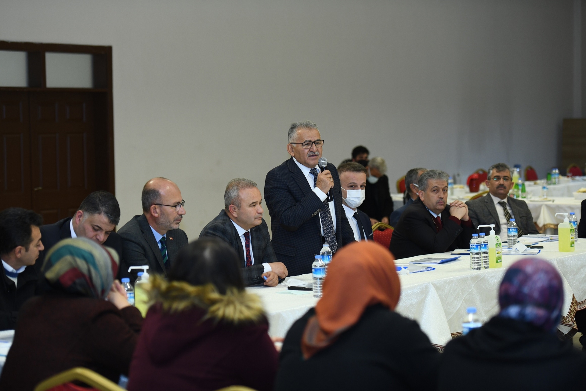 Başkan Büyükkılıç, 22 Günde 13 İlçede 533 Muhtar ile Görüştü