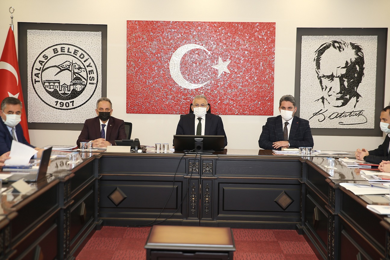 Büyükkılıç, Talas’ta Yatırımları Masaya Yatırdı