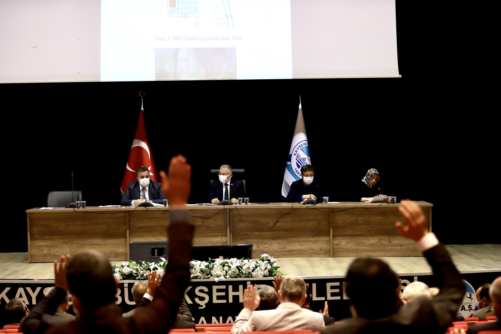 Büyükşehir Belediye Meclisi Toplandı