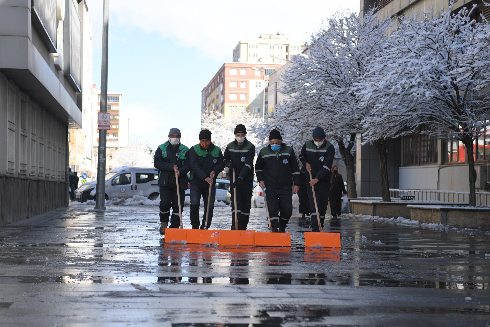 Büyükşehir İle Yollar Açık