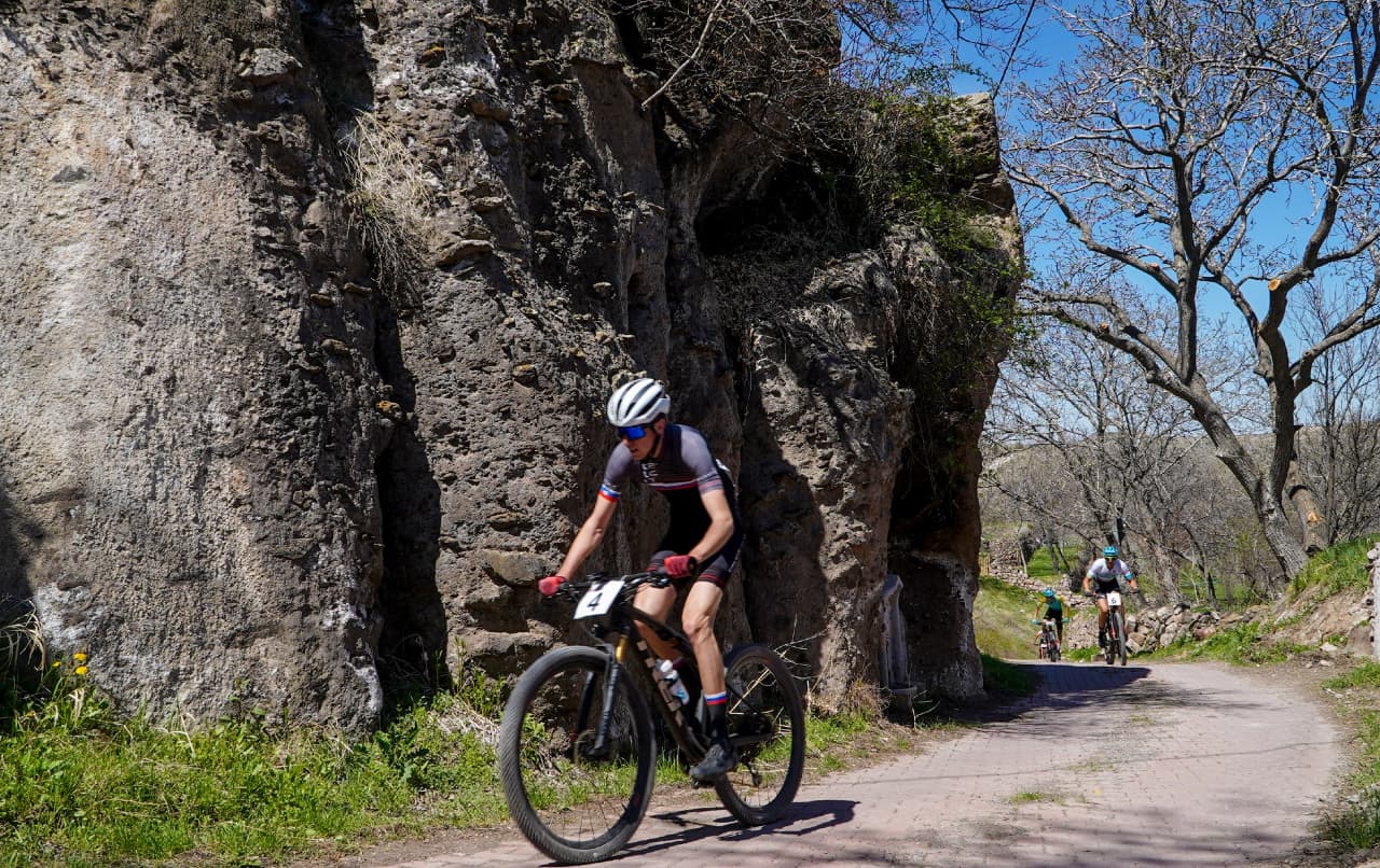 Kayseri' de Uluslararası Dağ Bisikleti Yarışları Heyecanı