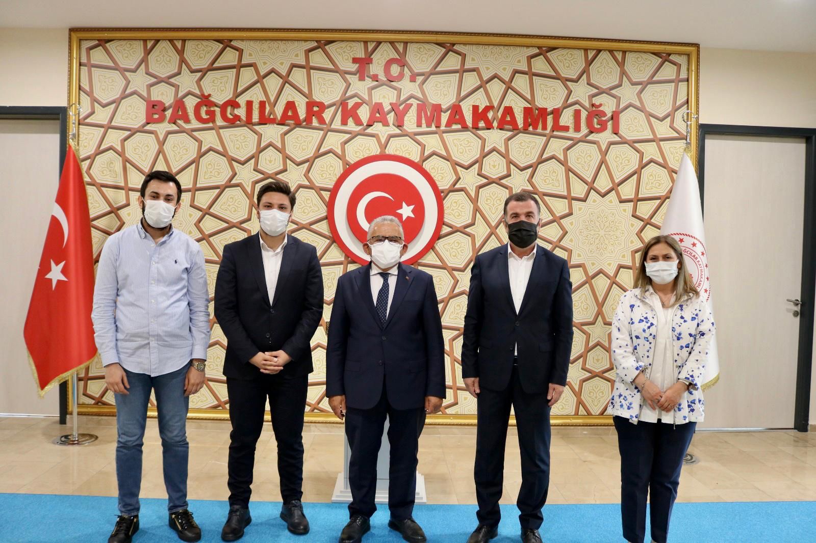 Başkan Büyükkılıç, Demokrasi Adası'nda Toplantıya Katılacak