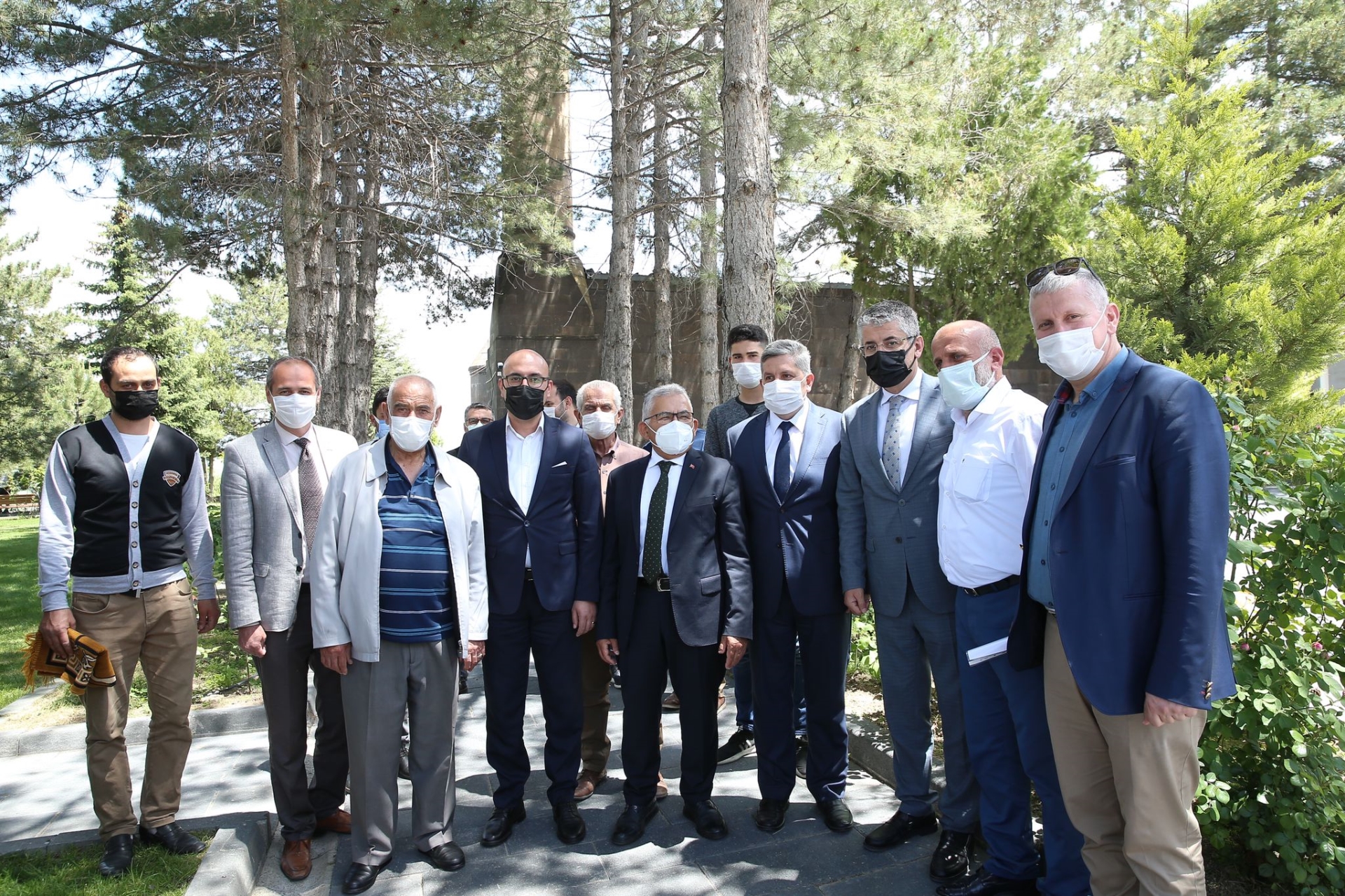 Başkan Büyükkılıç’tan Şehit Ailesine Taziye Ziyareti