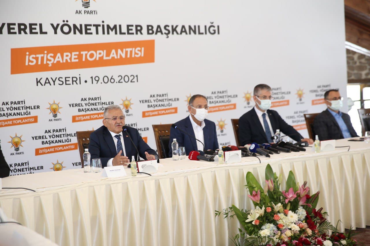 AK Parti Yerel Yönetimler Başkanlığı İstişare Toplantısı Kayseri’de Yapıldı