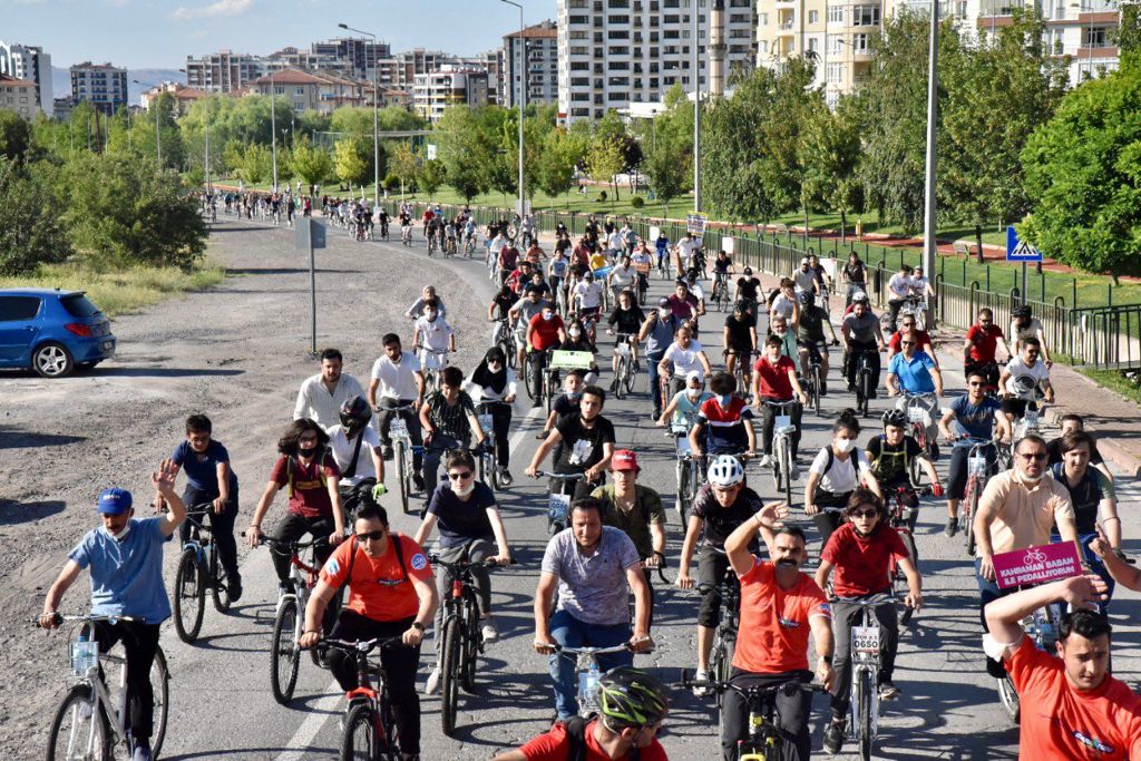 Büyükşehir Spor A.Ş.’den ‘Babalar Günü’ Etkinliği
