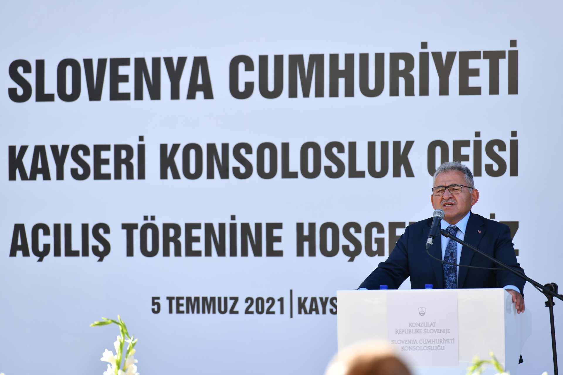 Büyükkılıç’tan Yatırımcılara Destek Mesajı