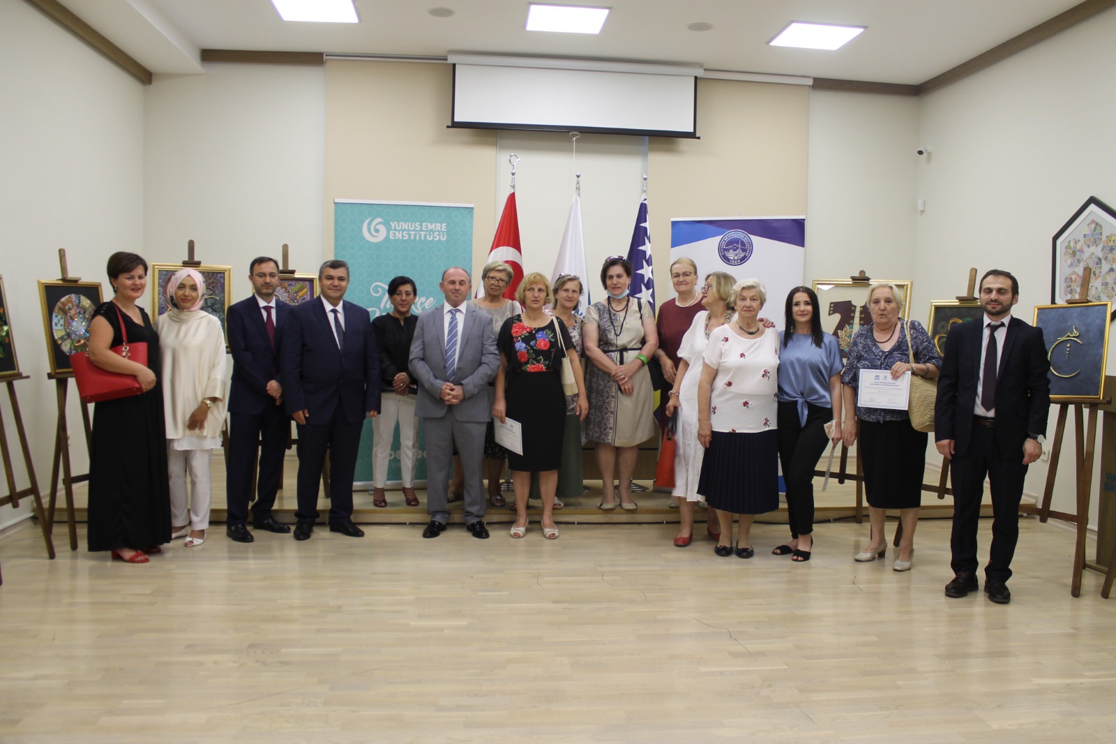 KAYMEK’ten Mostar’da Yılsonu Sergisi ve Sertifika Töreni