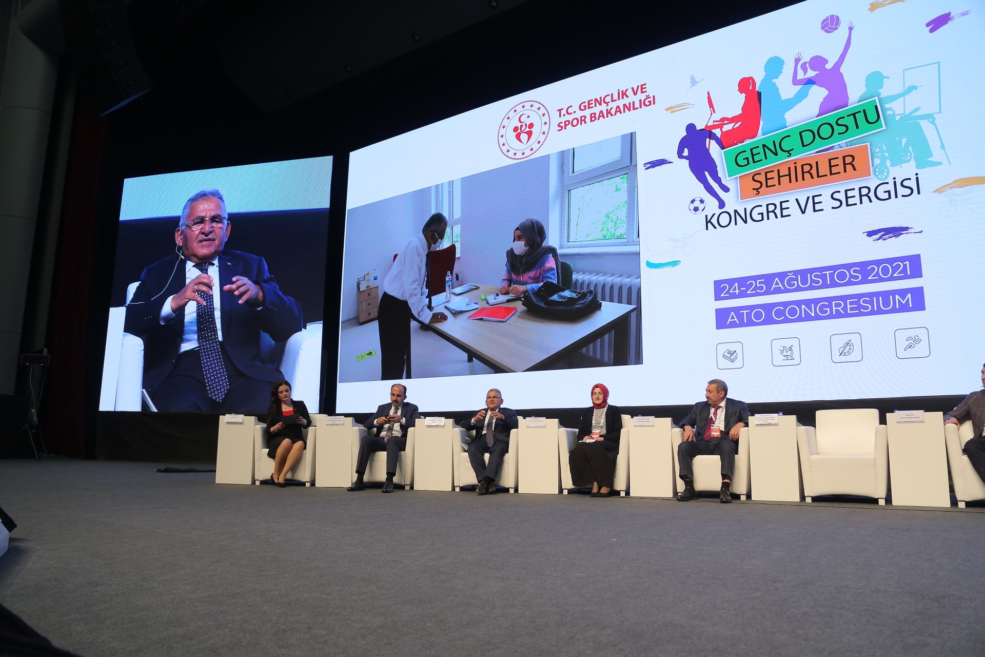 Başkan Büyükkılıç, Ankara’da Gençlik Projelerini Anlattı