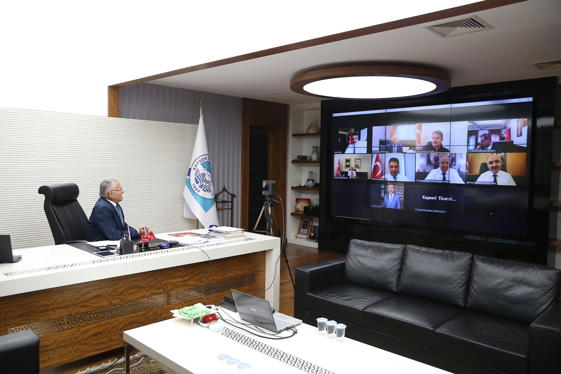 Başkan Büyükkılıç, ORAN Yönetim Kurulu Toplantısı'na Katıldı