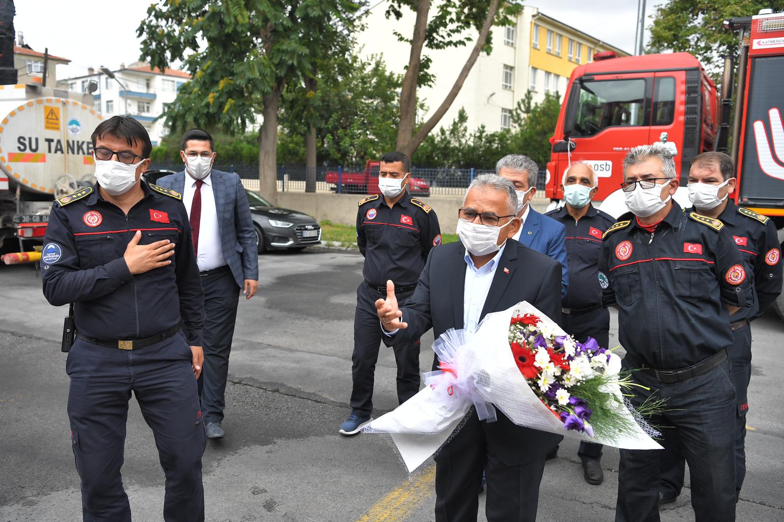 Başkan Büyükkılıç Kahramanları Karşıladı