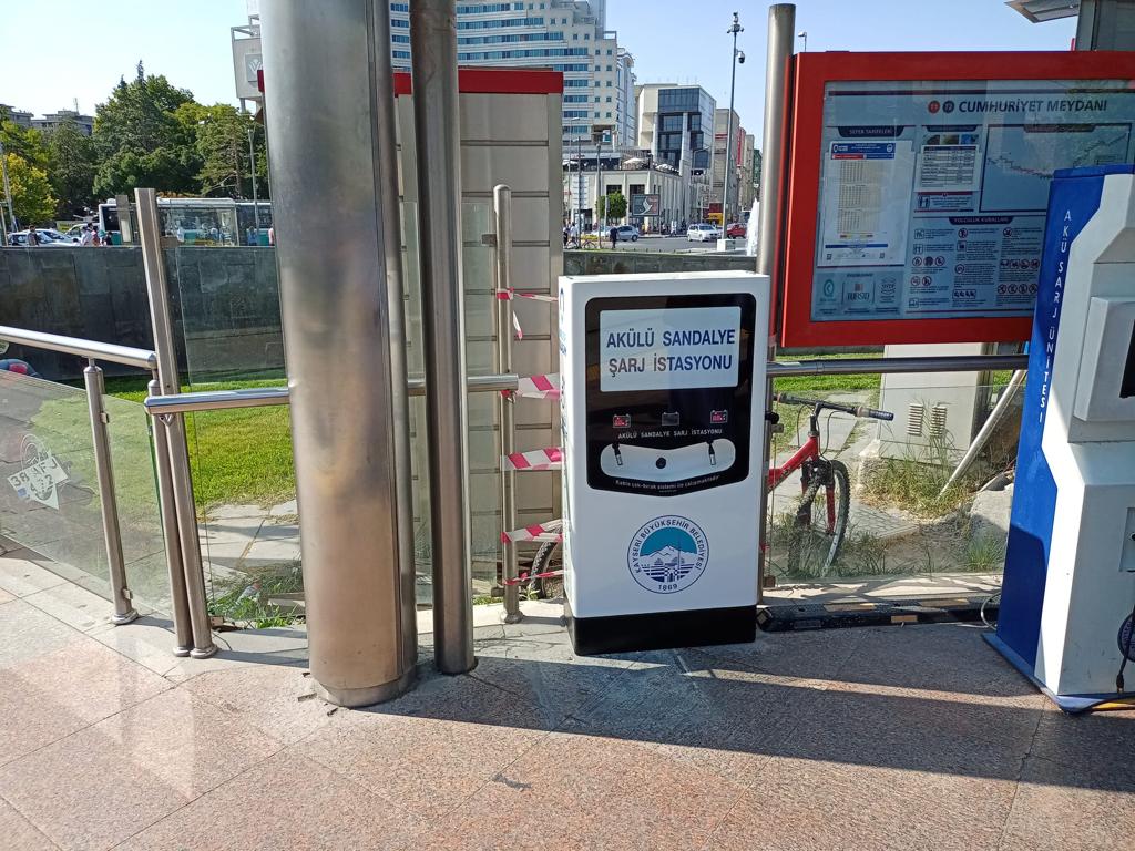 Büyükşehir’den Engelli Aracı Şarj İstasyonu