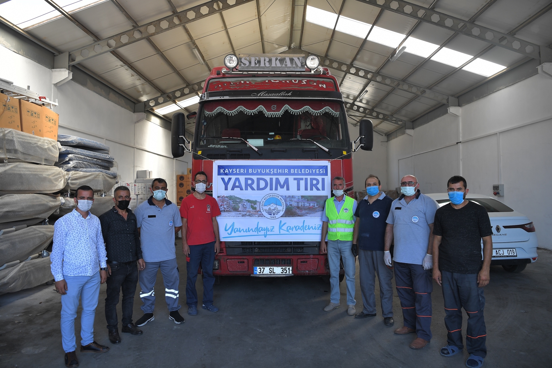 Kayseri Büyükşehir’den Kastamonu’ya 1 Tır Dolusu Yardım