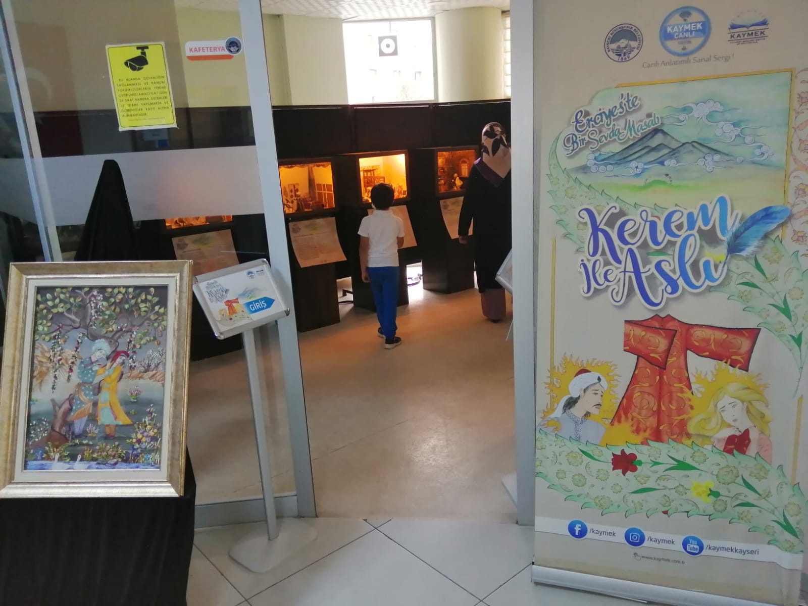 “Kerem ile Aslı” Sergisi İlçe Turunda