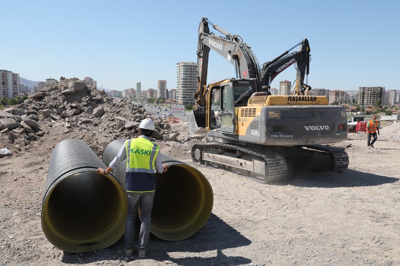 KASKİ’den Hulusi Akar Bulvarı’na 1 Milyonluk Kanalizasyon Kolektör Hattı Çalışması
