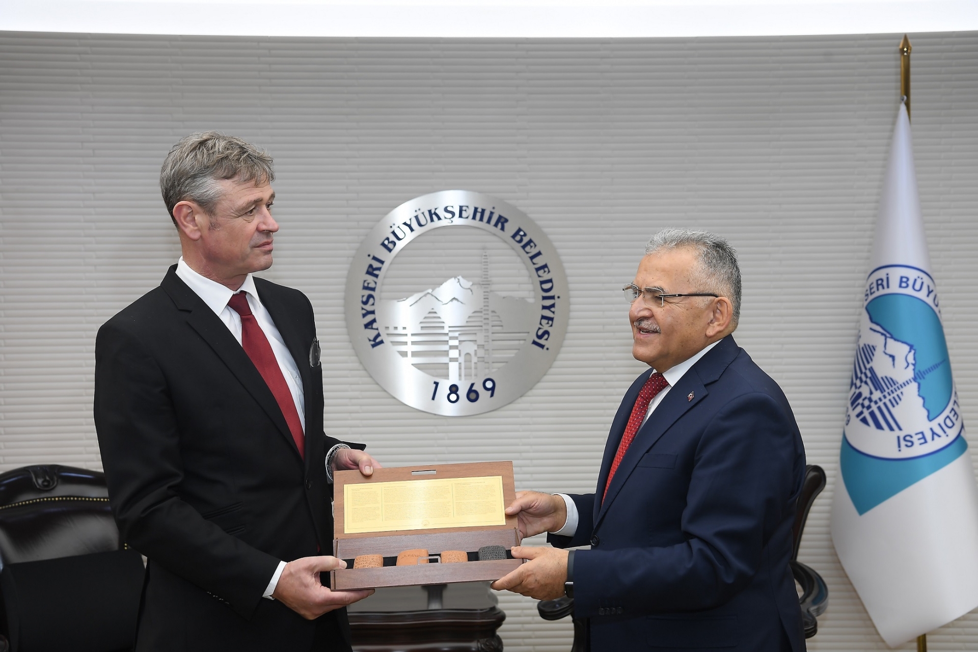 Başkan Büyükkılıç, İsviçre Büyükelçisi Ruch’u Ağırladı