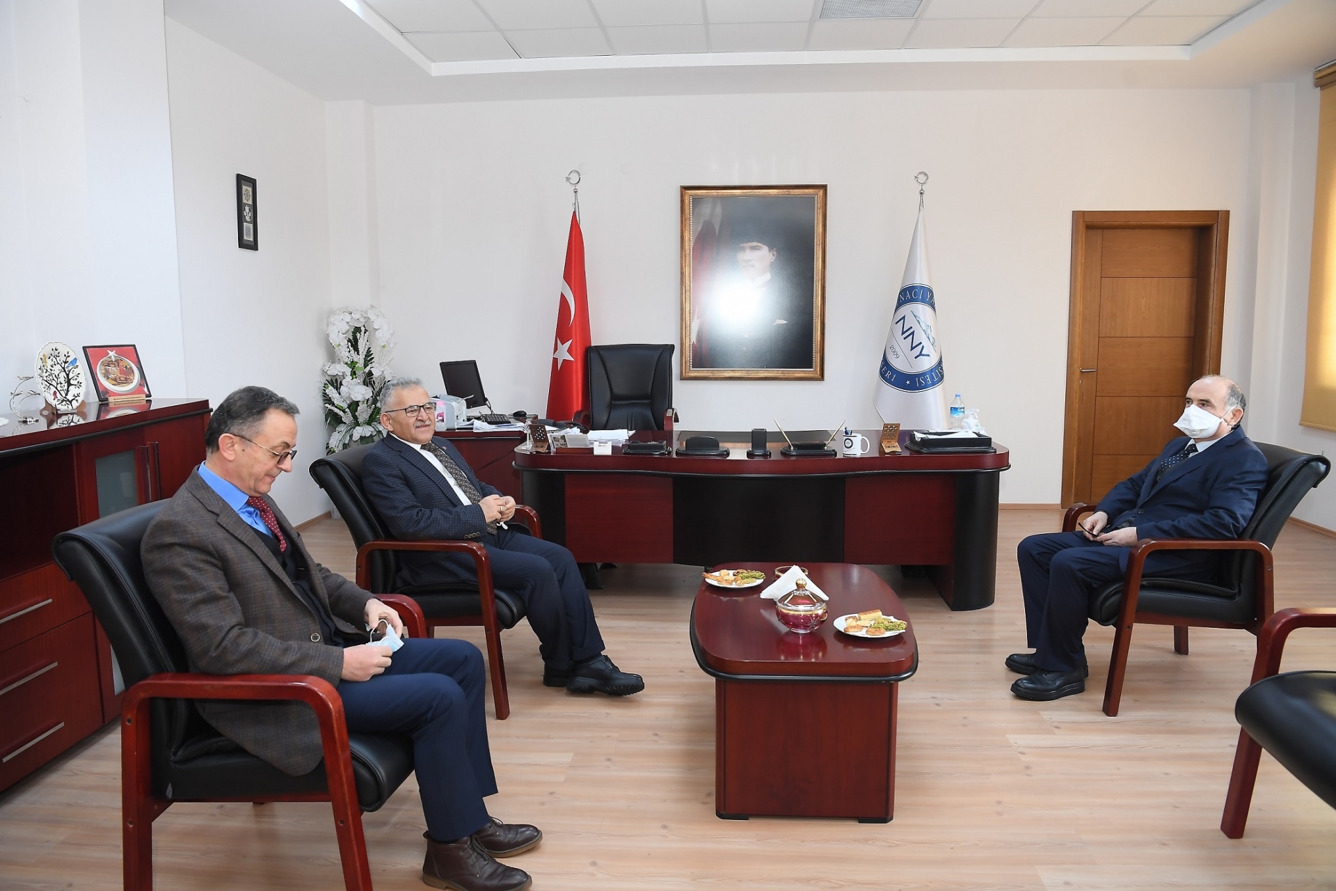 Başkan Büyükkılıç’tan Üniversite Rektörlerine Ziyaret