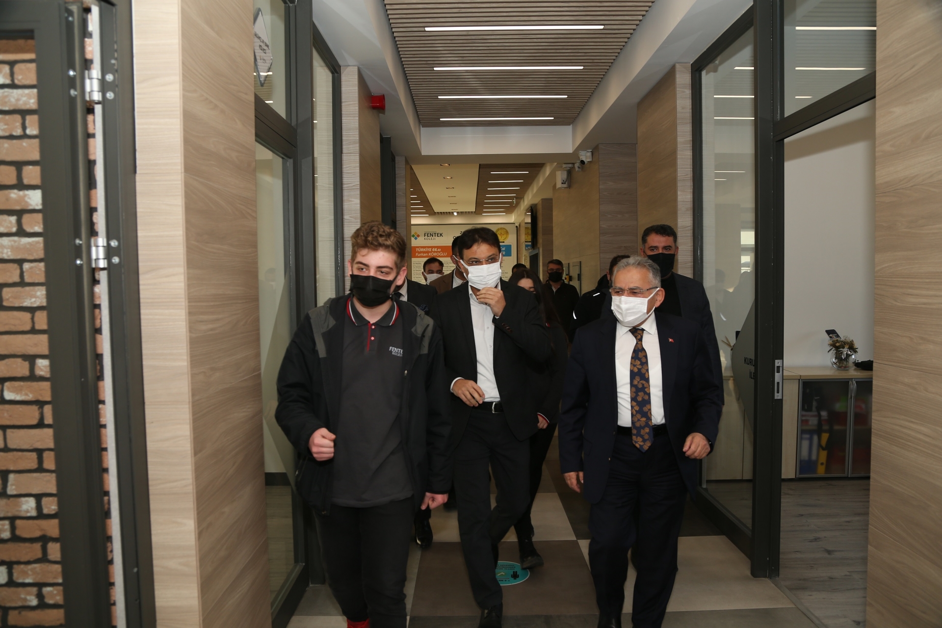 Genç Dostu Başkan, Öğrencilerle Bir Araya Geldi