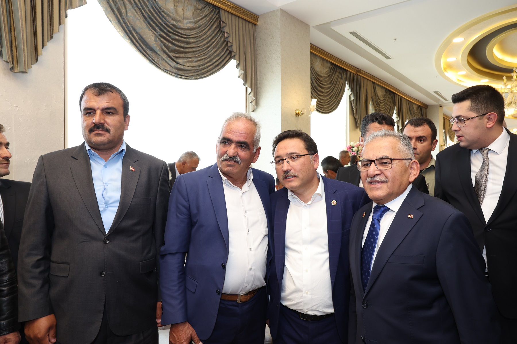 Vali Çiçek ve Başkan Büyükkılıç’tan “Muhtarlar” Zirvesi