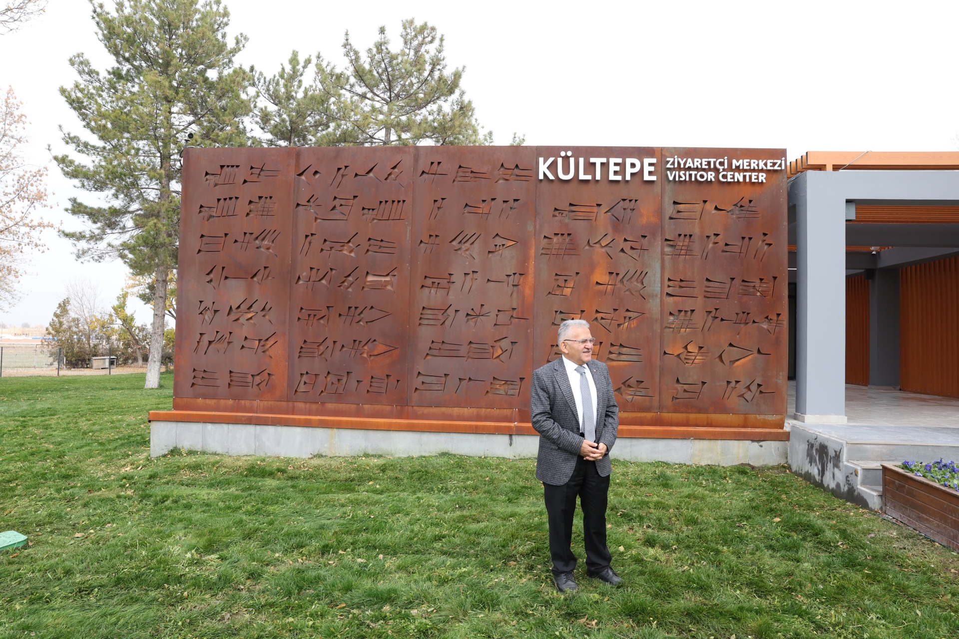 Başkan Büyükkılıç: “Modern Kültepe Ziyaretçi Merkezi’miz Hayırlı Olsun”