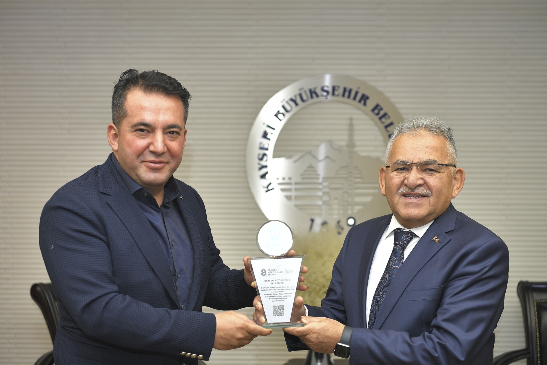 Başkan Büyükkılıç’a KalDer’den “Teşekkür” Plaketi