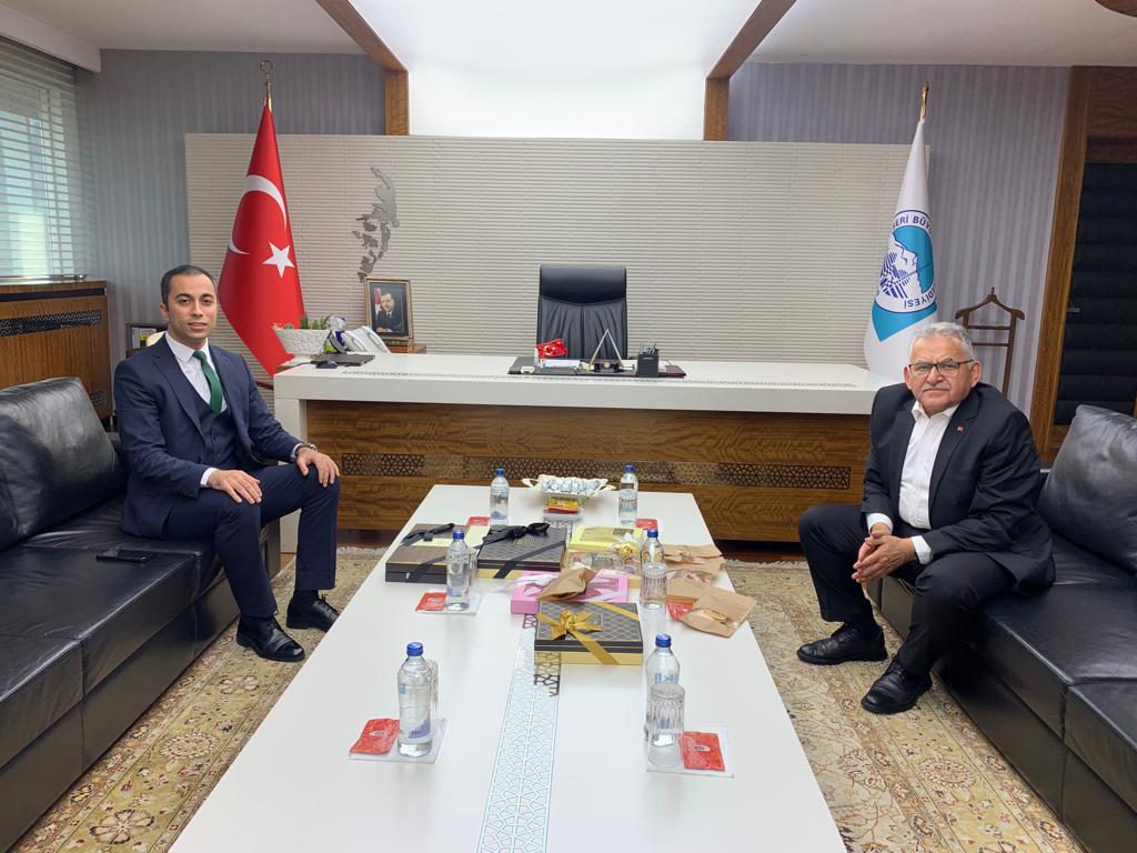 Sarıoğlan Kaymakamından Büyükkılıç’a “Teşekkür” Ziyareti