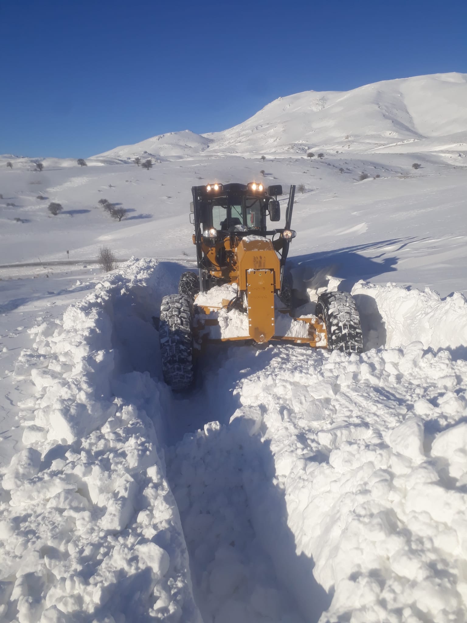 Büyükşehir, 95 Kırsal Mahalle Yolunu Ulaşıma Açtı
