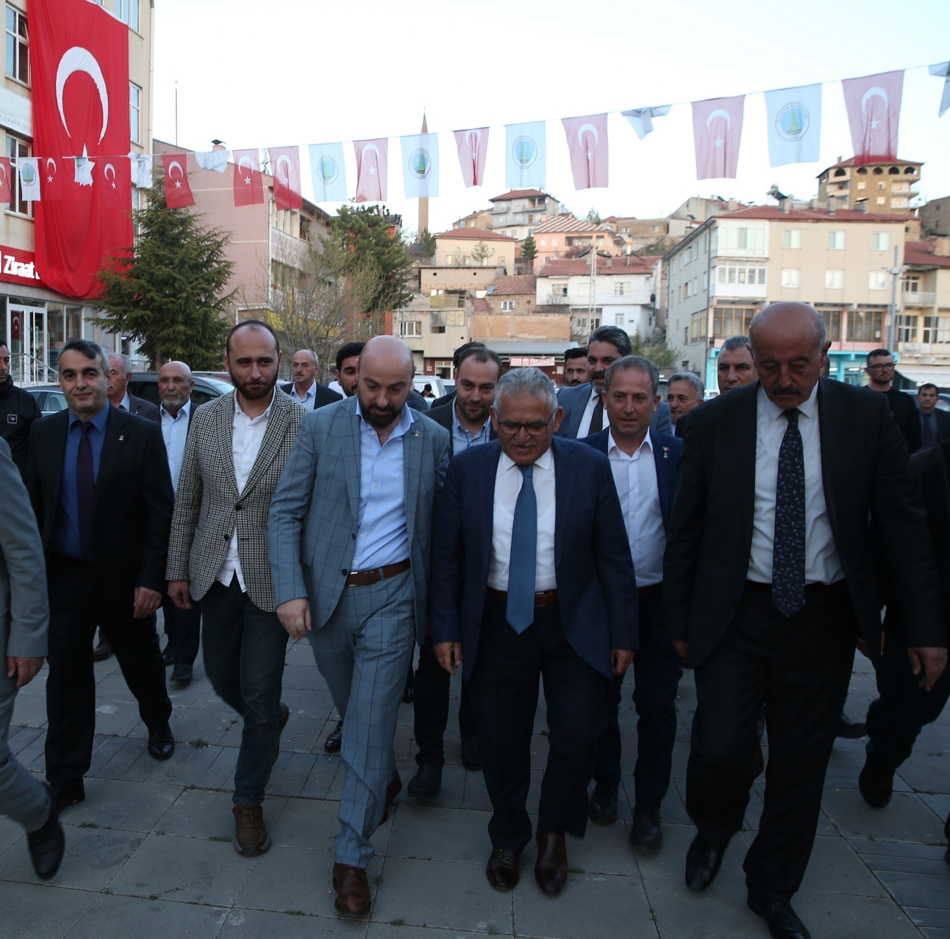 Başkan Büyükkılıç’tan Özvatanlılara “40 Ton Nohut Tohumu” Müjdesi