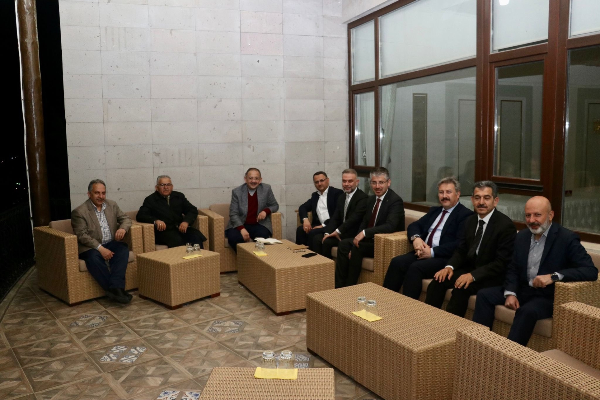 Büyükkılıç ve Başkanlardan Özhaseki’ye Brifing