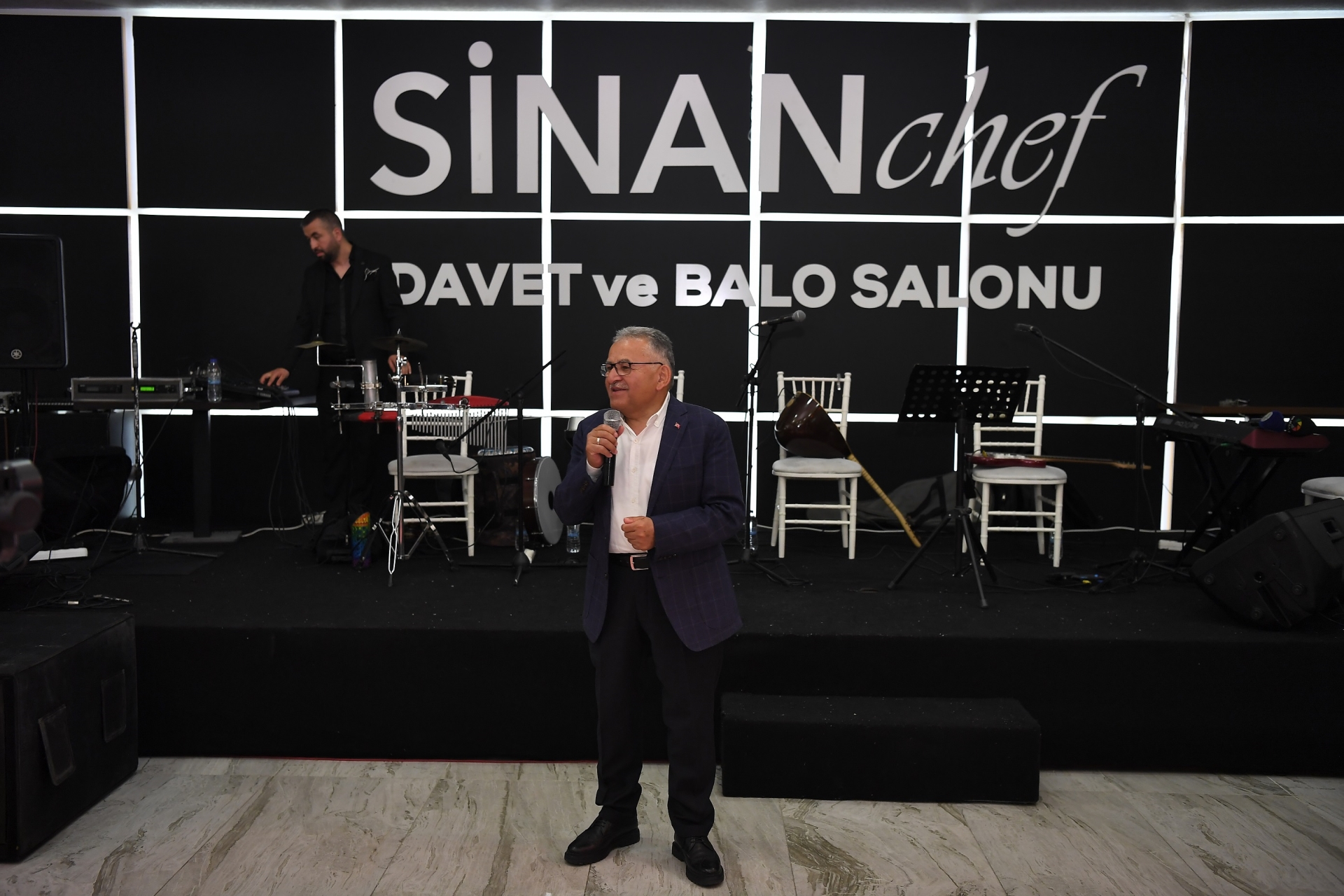 Başkan Büyükkılıç, Hemşireler ve Ebeler ile Buluştu