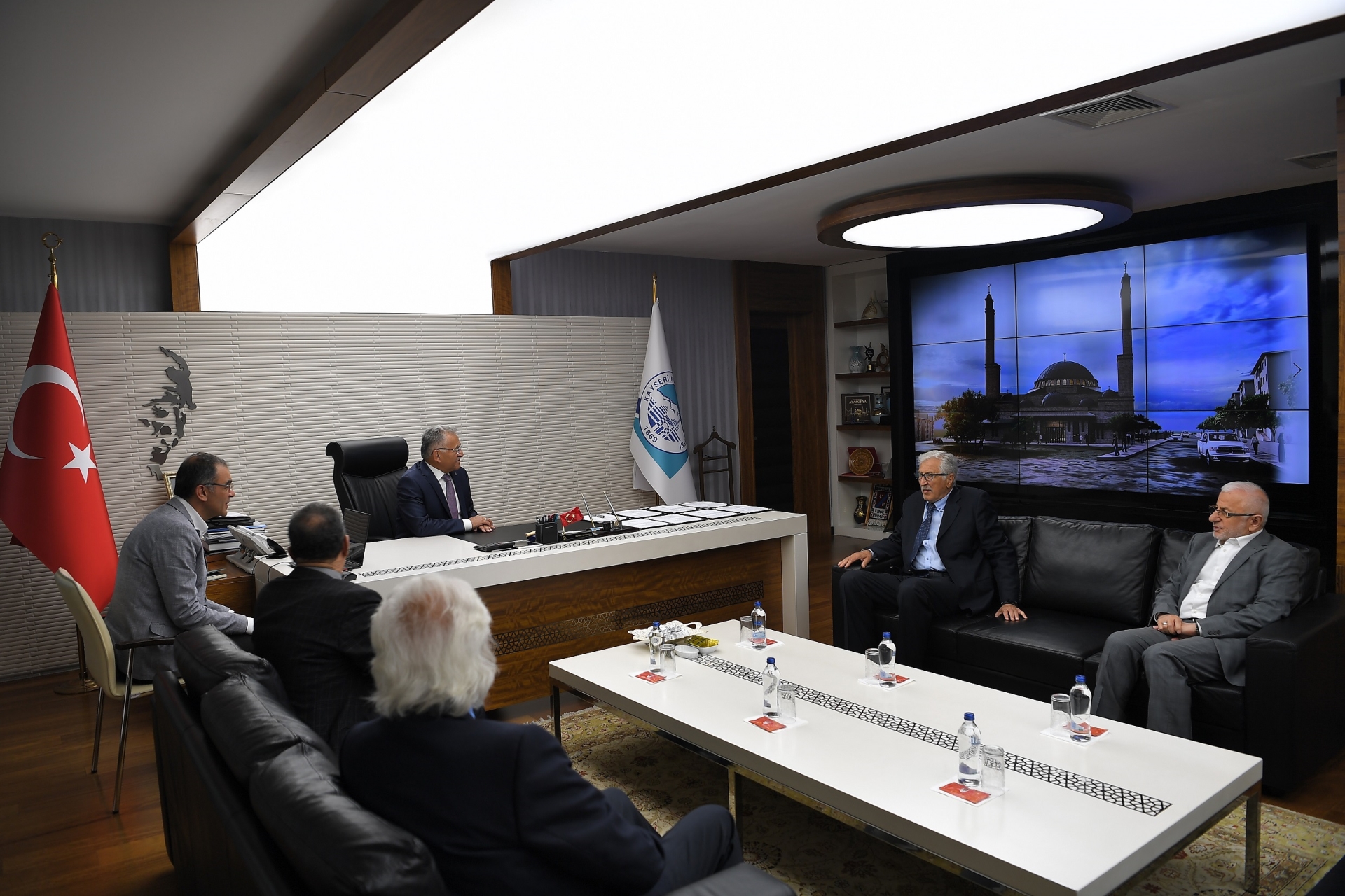 Büyükşehir Hayırsever İşbirliğinde Yeni Bir Projeye Daha İmzalar Atıldı