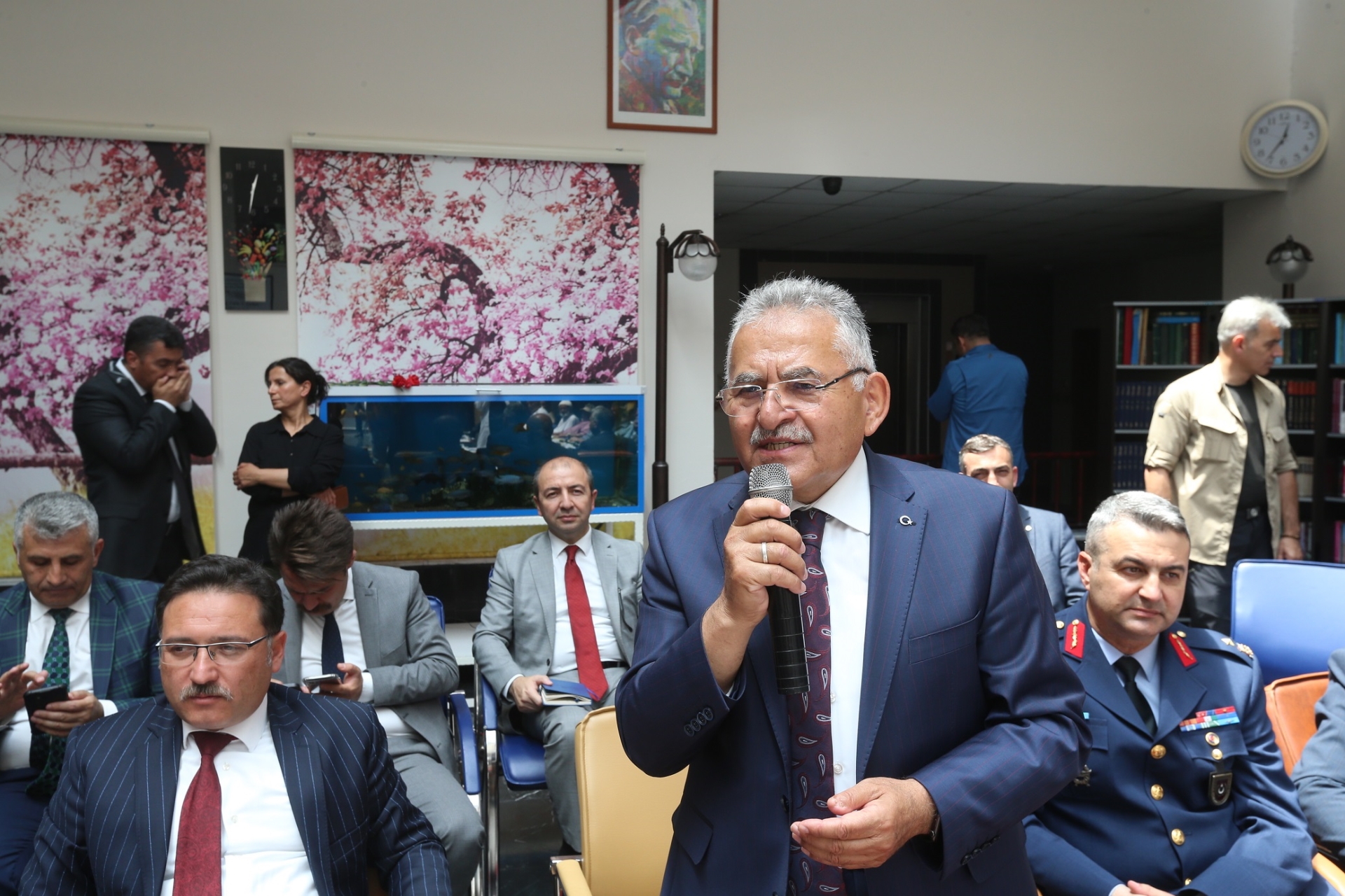 Başkan Büyükkılıç’tan Huzurevi Sakinlerine “Bayram” Jesti