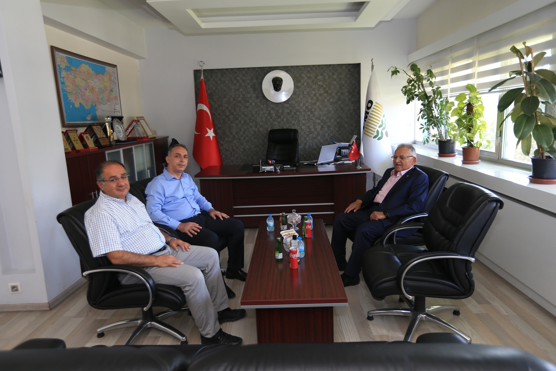 Başkan Büyükkılıç, TMO Kayseri Başmüdürlüğü’nü Ziyaret Etti