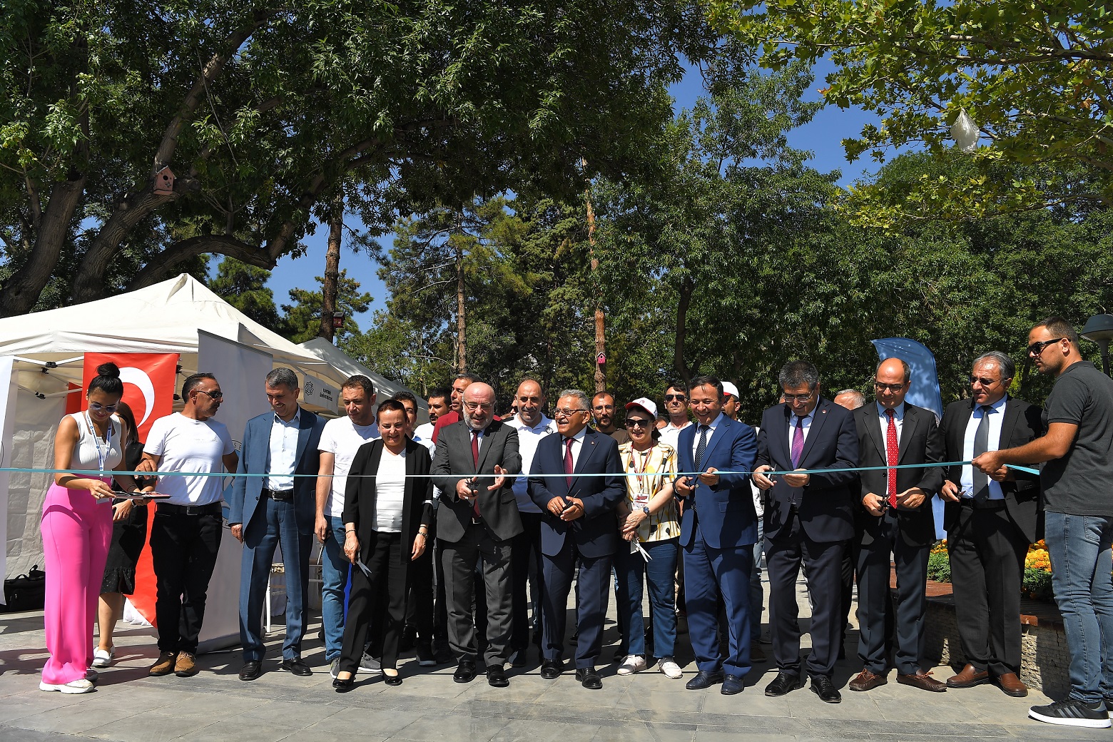 Büyükkılıç, Anadolu Üniversiteler Birliği Tanıtım ve Tercih Fuarı’nın Açılış Törenine Katıldı