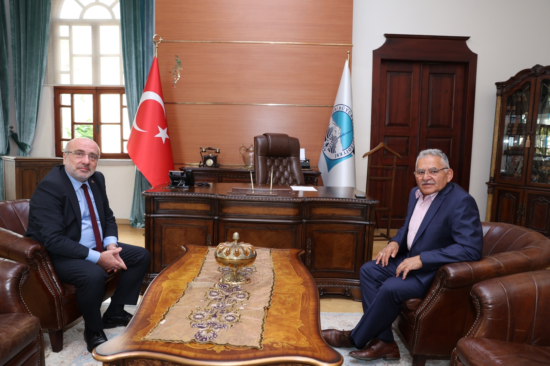 Başkan Büyükkılıç, ERÜ ve KAYÜ Rektörleri ile Bir Araya Geldi