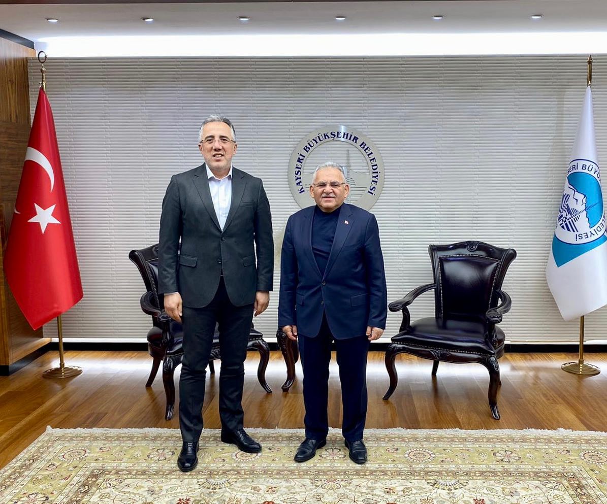 Başkan Büyükkılıç’a Nevşehir Belediye Başkanı Savran’dan Ziyaret