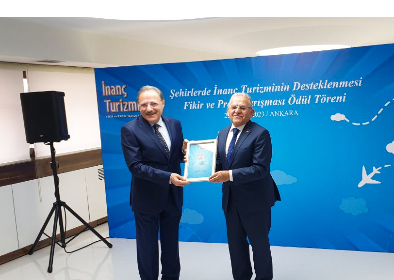 Başkan Büyükkılıç’a Yılın İlk Ödülü TBB’den